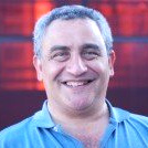 JAVIER TOLCACHIER HUMANISTA