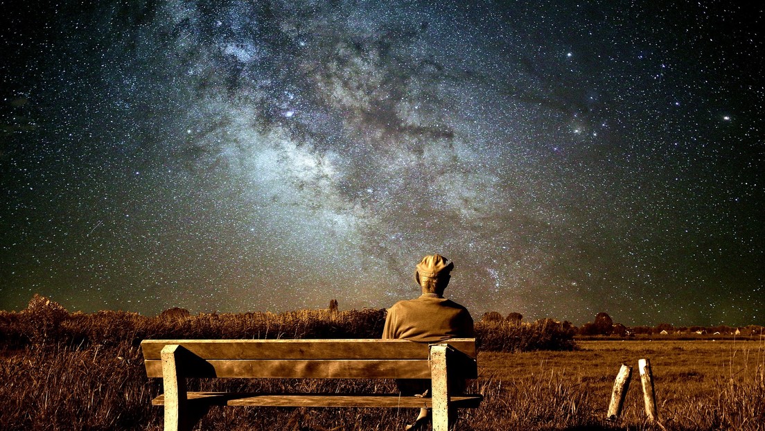 Descubren sorprendentes similitudes estructurales entre el cerebro humano y el universo