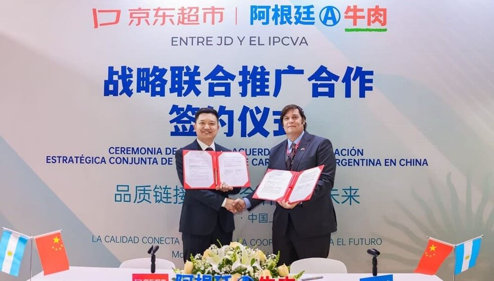 De la mano del “Amazon” chino, la carne argentina va por más exportaciones al gigante asiático 4 Firma convenio IPCVA JD.com 2 1