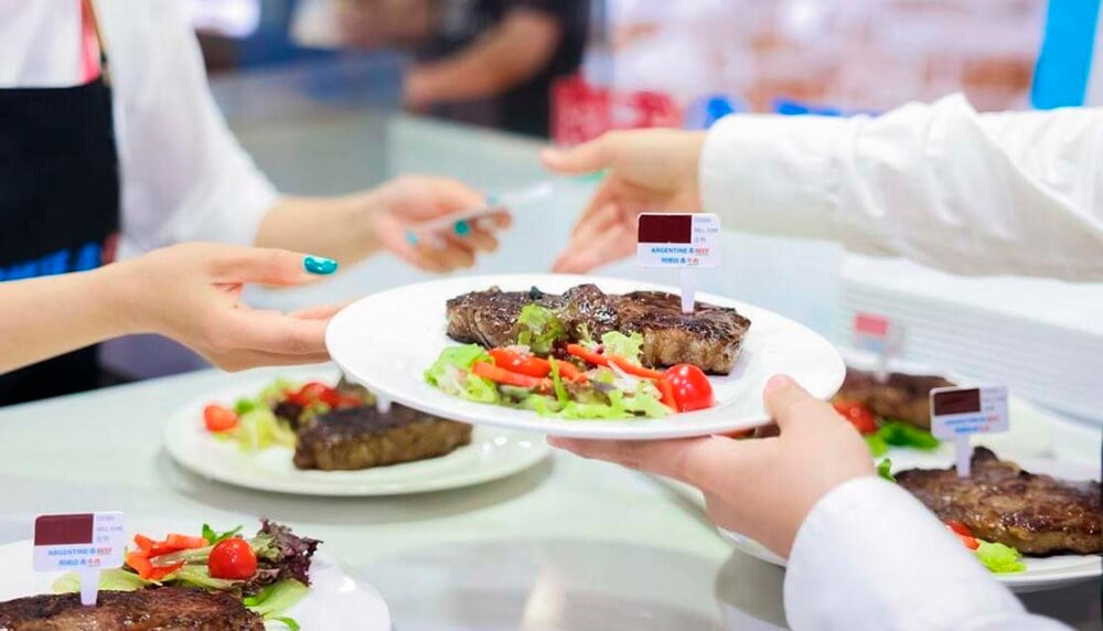 De la mano del “Amazon” chino, la carne argentina va por más exportaciones al gigante asiático 3 Plato