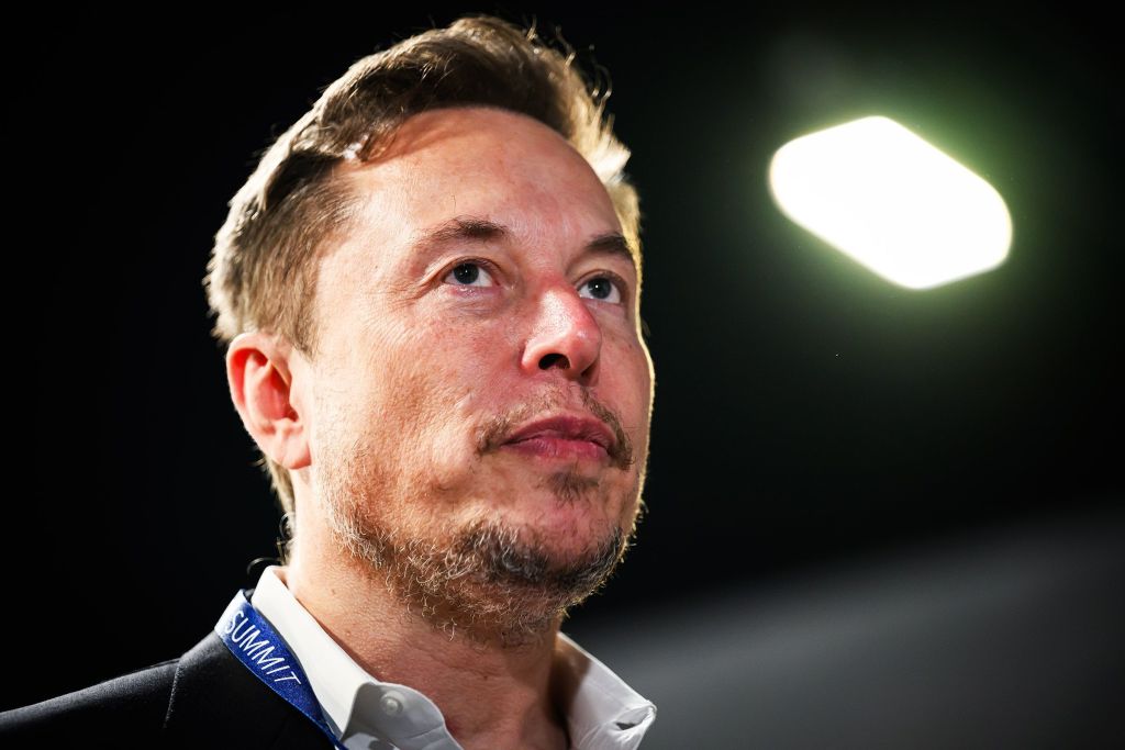 xAI de Elon Musk demanda a ingeniero por robo de secretos comerciales de IA